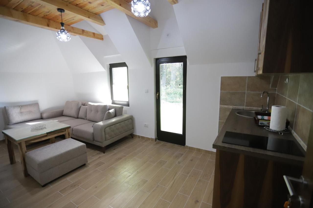 P-Zlatar, Apartman 3 Brdo Екстериор снимка